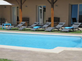 Luxurious Villa in Thermes Magnoac with Heated Pool